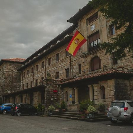 Balneario De Corconte Hotell Cabanas de Virtus Exteriör bild