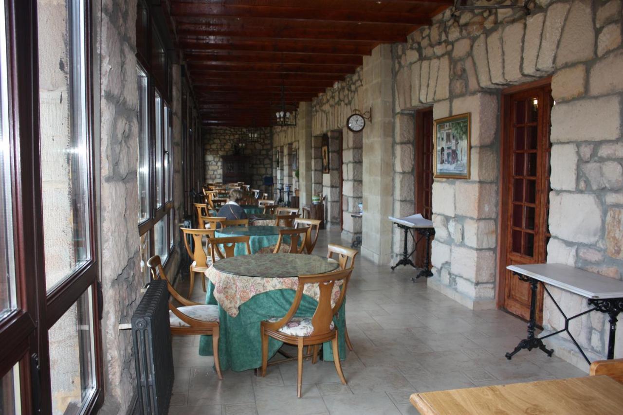 Balneario De Corconte Hotell Cabanas de Virtus Exteriör bild